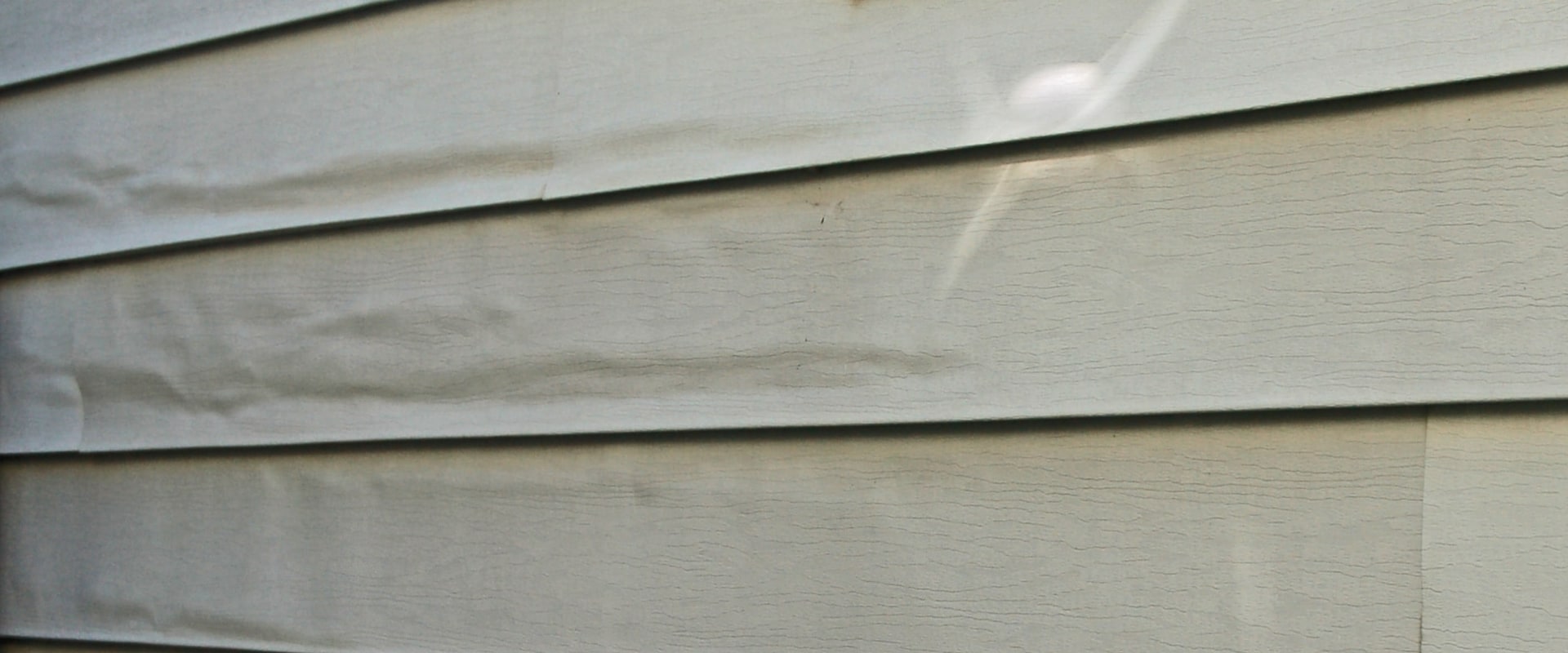 How often does vinyl siding need to be painted?